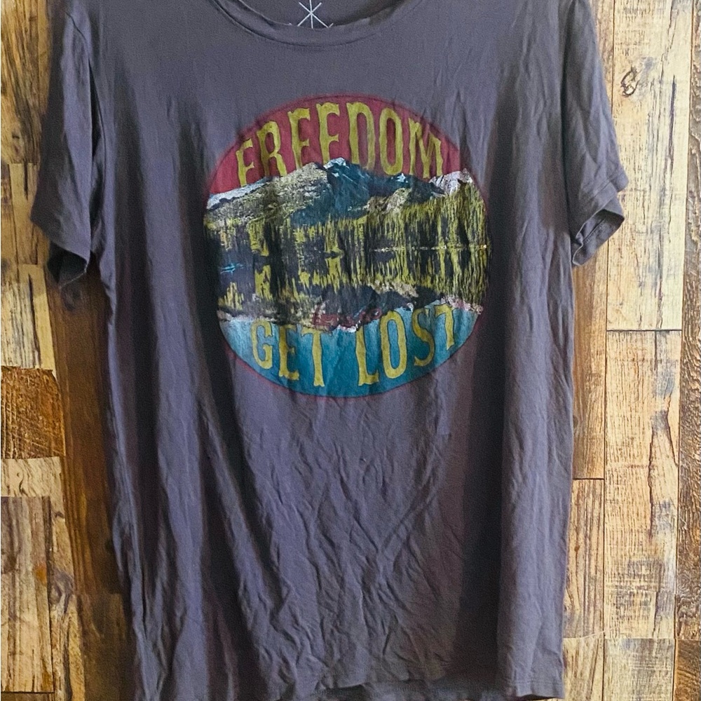 Life Clothing Co Freedom Get Lost Vintage Tee M